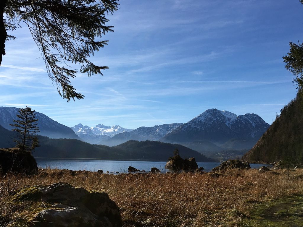 Das Ausseerland - vom Altausseersee mit Blick auf den Dachstein